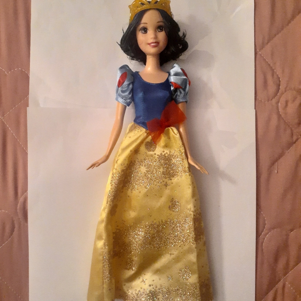 🎉HP🎉 10/$40 Disney Princess Snow White Doll